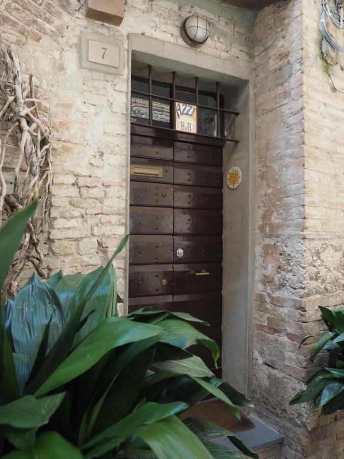 Azzi B&B Comfortably, In The Quietness Of The Perugia Historical Centre Exterior foto